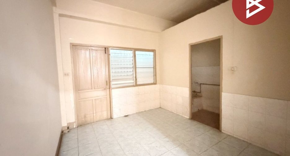 Casa adosada en venta de 2 habitaciones en Mueang Chachoengsao, Chachoengsao