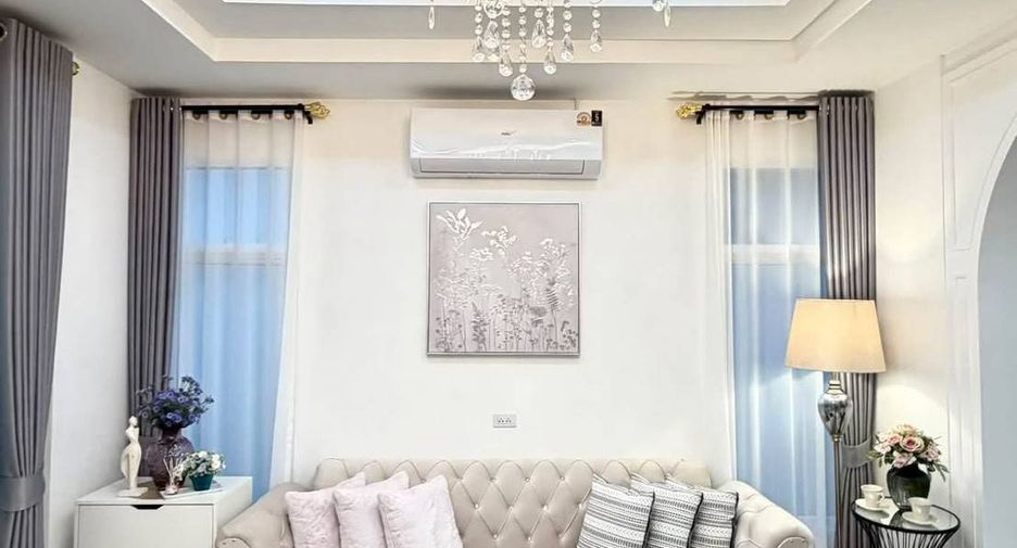 Casa en venta de 2 habitaciones en Bang Lamung, Chonburi