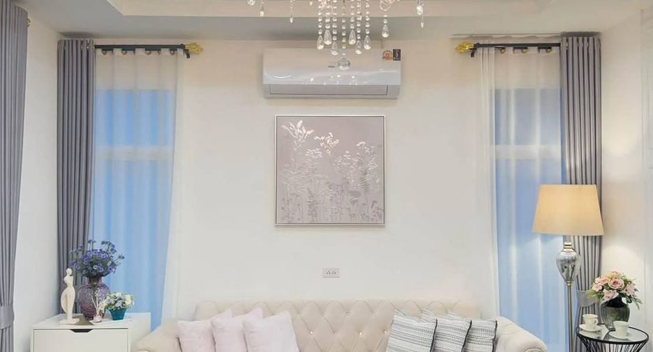 Casa en venta de 2 habitaciones en Bang Lamung, Chonburi
