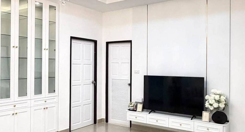 Casa en venta de 2 habitaciones en Bang Lamung, Chonburi