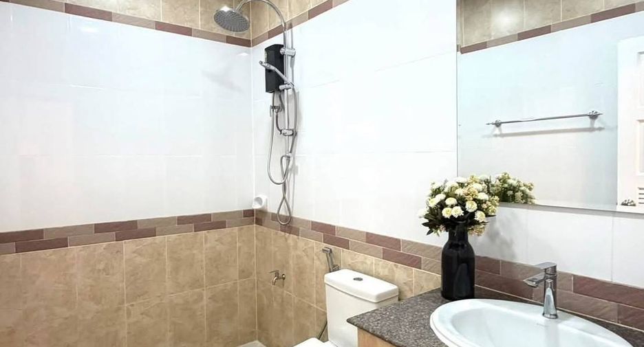 Casa en venta de 2 habitaciones en Bang Lamung, Chonburi