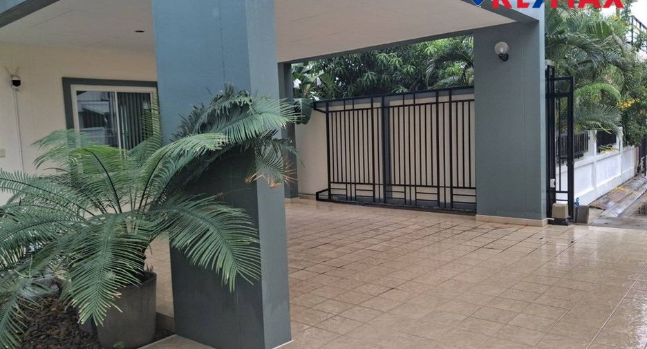 Haus zum Kauf mit 4 Zimmer in Bang Lamung, Chonburi