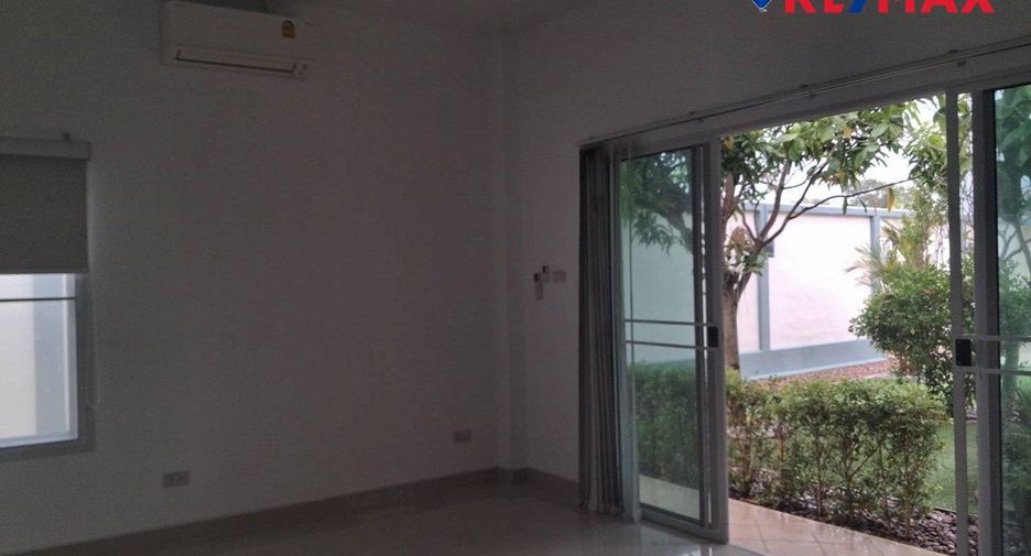 Haus zum Kauf mit 4 Zimmer in Bang Lamung, Chonburi