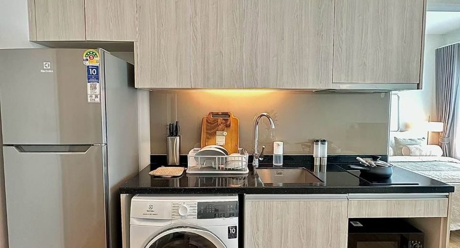 À louer 1 chambre condo à Si Racha, Chonburi