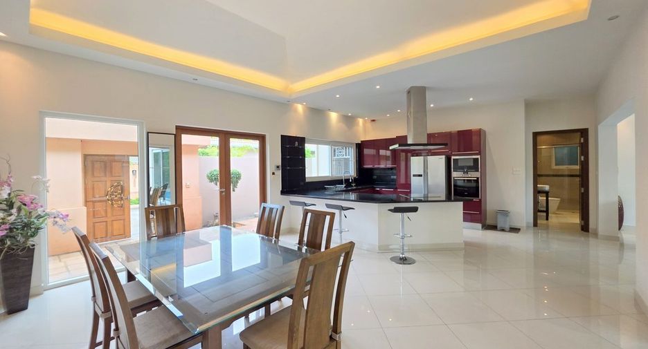 For sale 3 bedrooms house in Bang Lamung, Chonburi