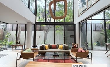 For sale 5 bedrooms house in Watthana, Bangkok