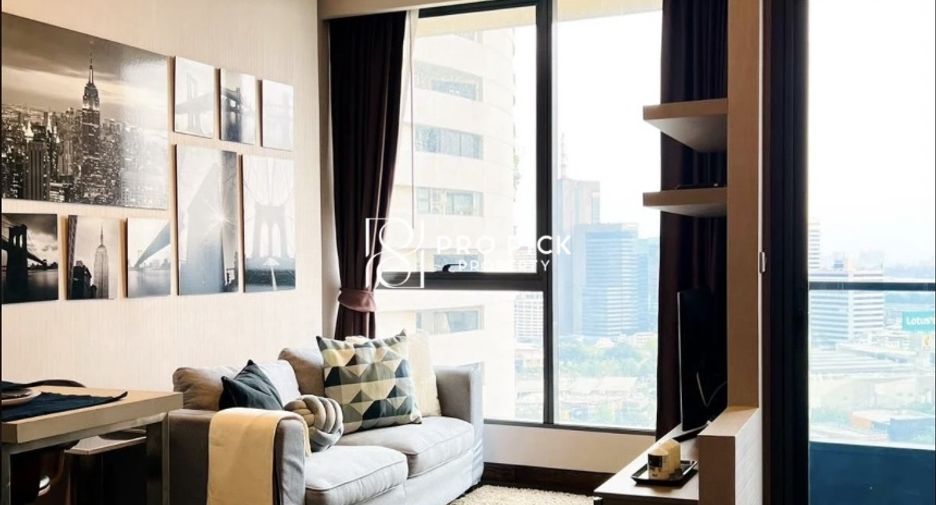 Condo en alquiler de 1 habitaciones en Khlong Toei, Bangkok