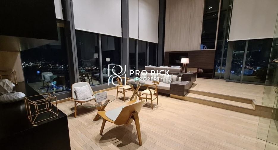 Condo en alquiler de 1 habitaciones en Khlong Toei, Bangkok