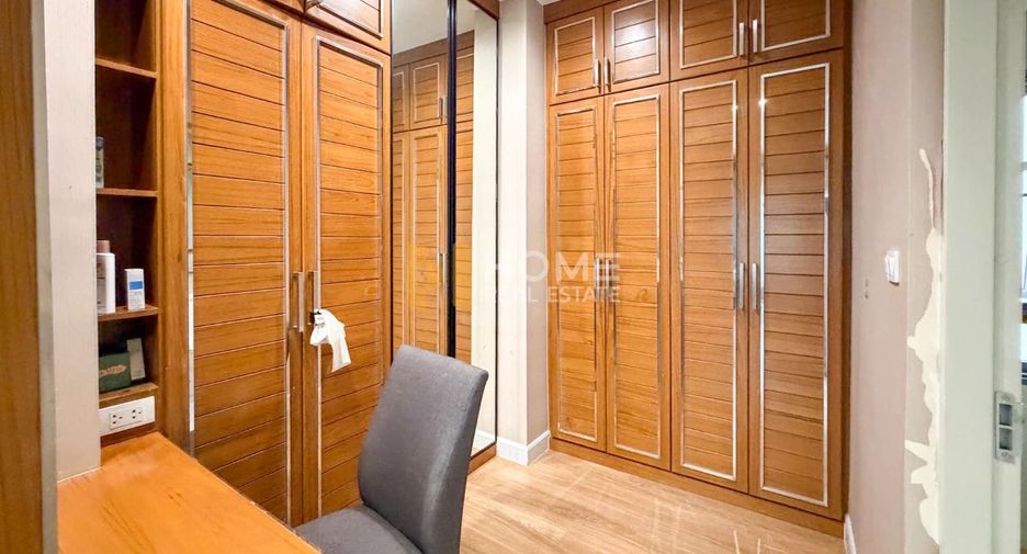 Haus zum Kauf mit 4 Zimmer in Mueang Nonthaburi, Nonthaburi