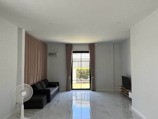 For rent and for sale 3 bedrooms house in Phan Thong, Chonburi