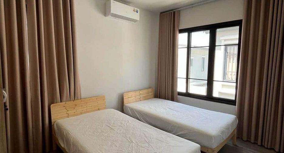 For rent and for sale 3 bedrooms house in Phan Thong, Chonburi