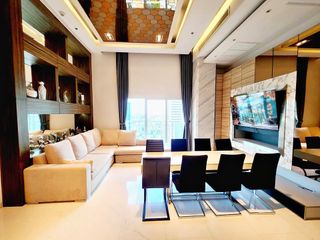ให้เช่า 4 ห้องนอน คอนโด ใน วัฒนา, กรุงเทพฯ
