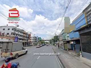 For rent and for sale 4 bedrooms retail Space in Sai Mai, Bangkok