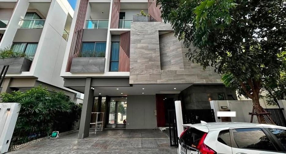 For rent 4 bedrooms house in Suan Luang, Bangkok