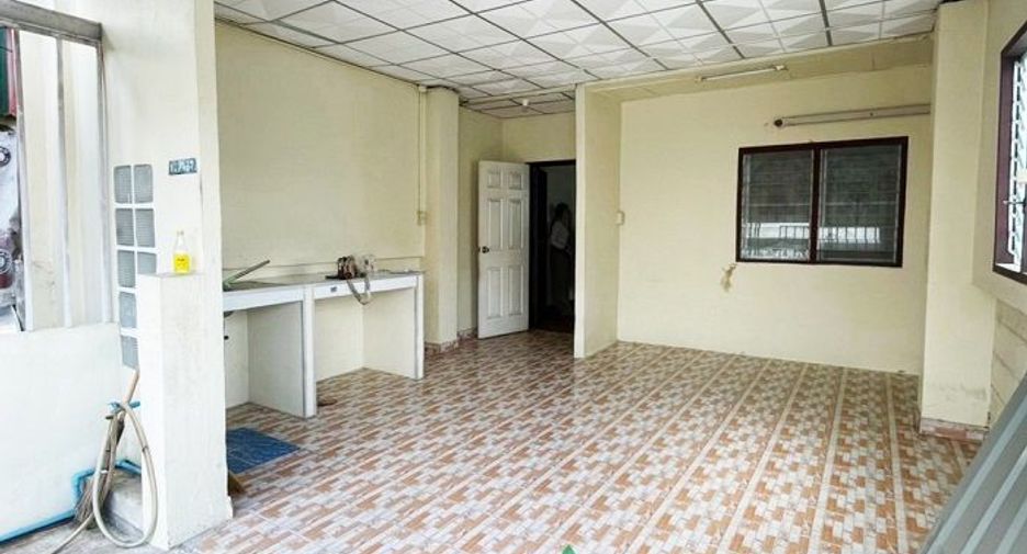 For sale 2 bedrooms townhouse in Bang Bua Thong, Nonthaburi