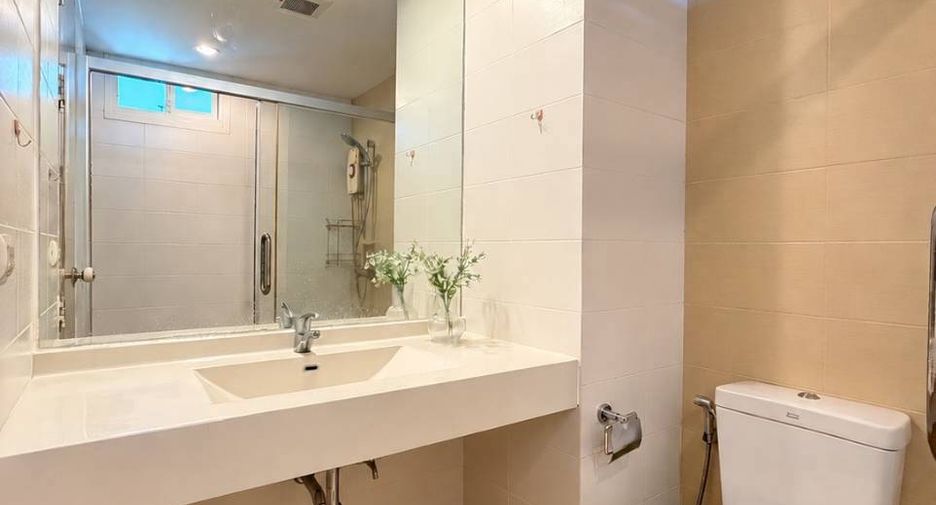 For sale 1 bed condo in Mueang Phuket, Phuket