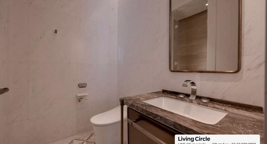 For sale 2 bedrooms condo in Sathon, Bangkok