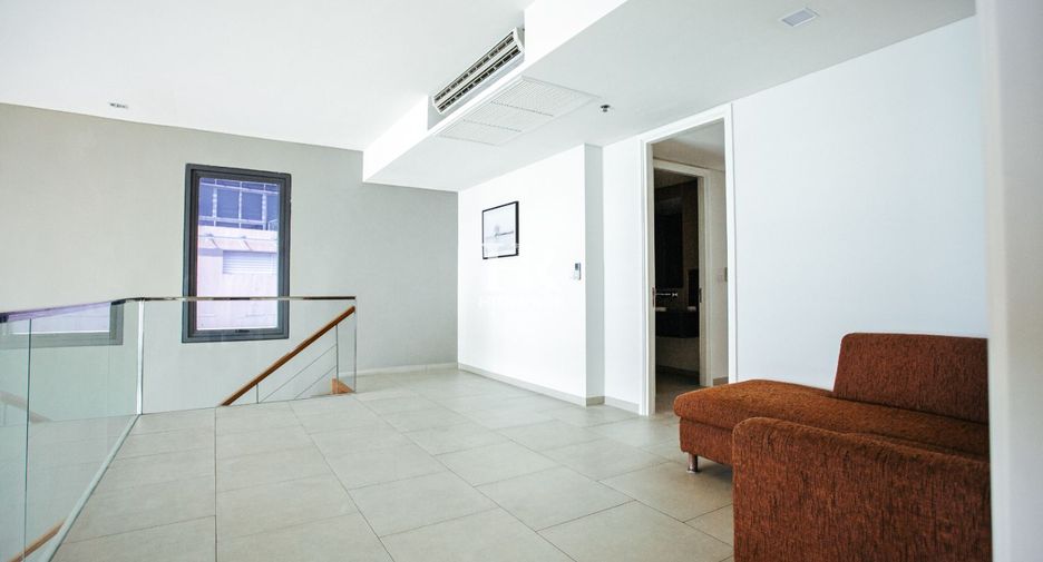 For sale 3 bedrooms condo in Bang Lamung, Chonburi