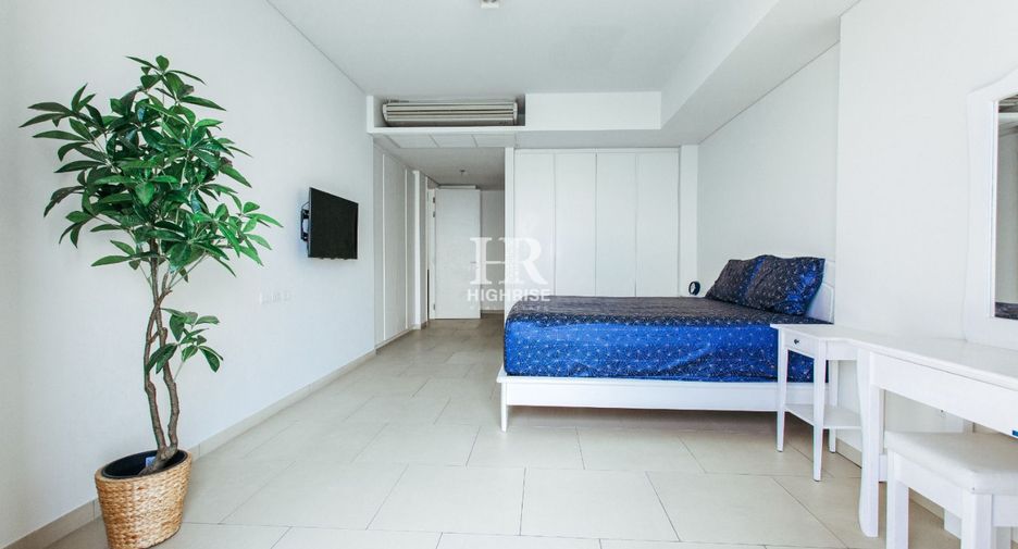 For sale 3 bedrooms condo in Bang Lamung, Chonburi