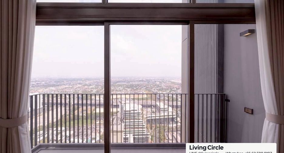 For rent 3 bedrooms condo in Bang Phli, Samut Prakan