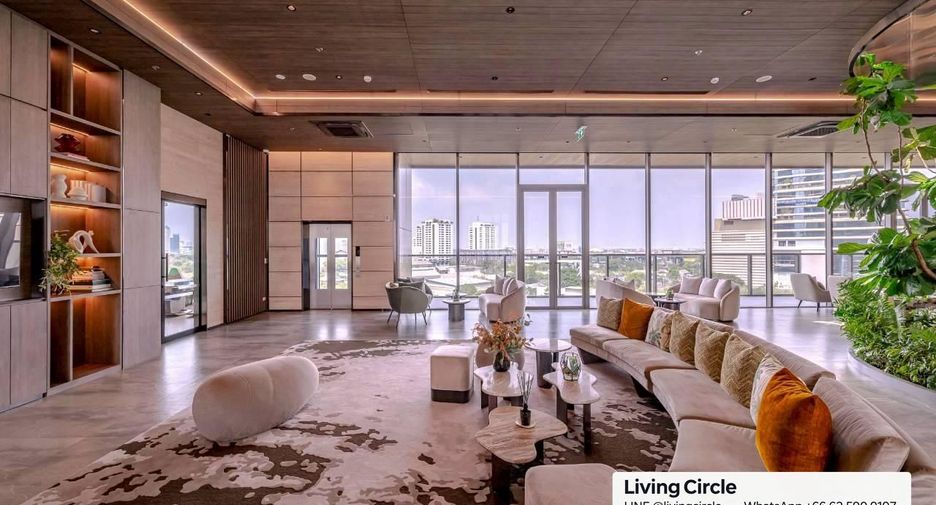 For rent 3 bedrooms condo in Bang Phli, Samut Prakan