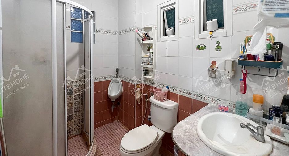 Haus zum Kauf mit 4 Zimmer in Bang Bua Thong, Nonthaburi