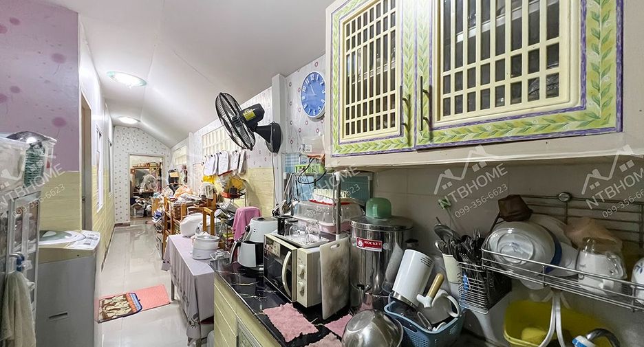 Haus zum Kauf mit 4 Zimmer in Bang Bua Thong, Nonthaburi