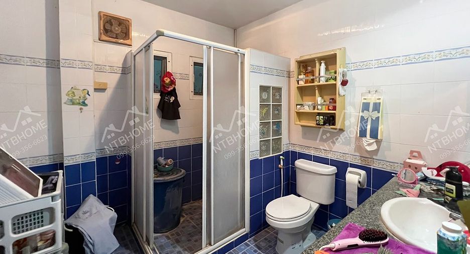 Haus zum Kauf mit 4 Zimmer in Bang Bua Thong, Nonthaburi