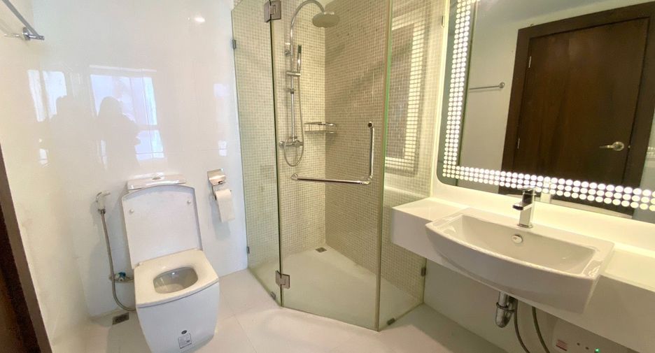 For sale 1 Beds condo in Bang Lamung, Chonburi