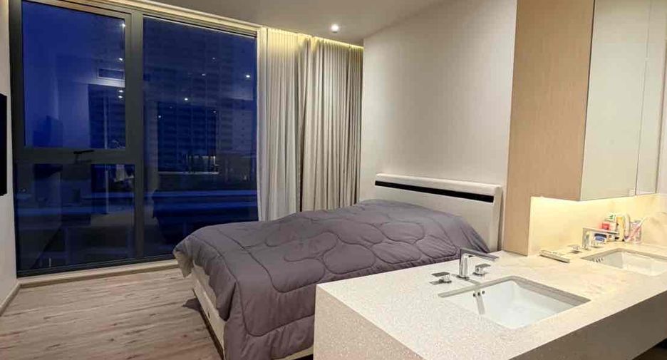 For rent 2 bedrooms condo in Bang Lamung, Chonburi