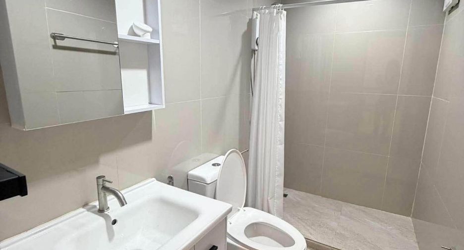 For rent 3 bedrooms condo in Bang Lamung, Chonburi