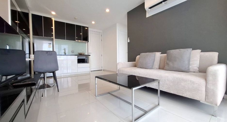 Wohnung zur Miete mit 1 Zimmer in Bang Lamung, Chonburi