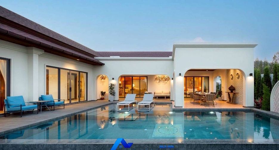 For sale 3 bedrooms villa in Hua Hin, Prachuap Khiri Khan
