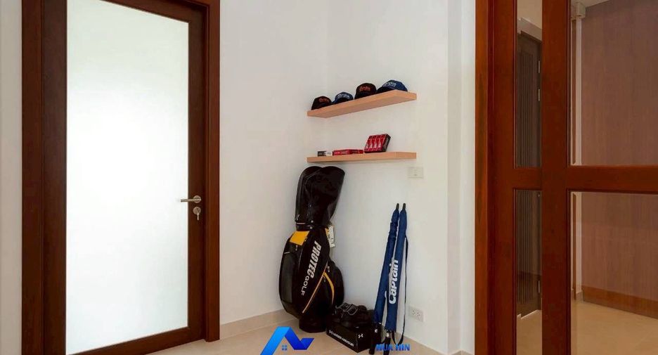 For sale 3 bedrooms villa in Hua Hin, Prachuap Khiri Khan