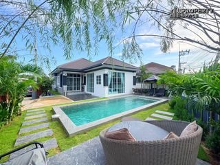 Villa en alquiler de 4 habitaciones en Bang Lamung, Chonburi