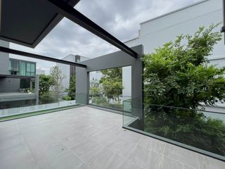 出租 4 卧室 独立屋 在 Saphan Sung, 曼谷