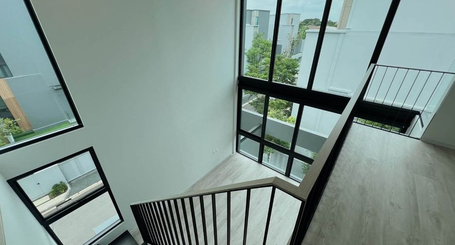 出租 4 卧室 独立屋 在 Saphan Sung, 曼谷