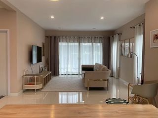 出租 3 卧室 独立屋 在 Prawet, 曼谷