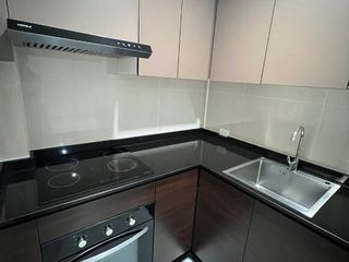 For rent 4 bedrooms townhouse in Wang Thonglang, Bangkok