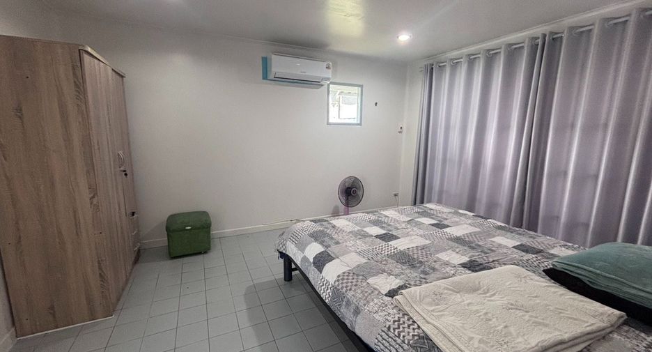 Casa en alquiler de 3 habitaciones en Mueang Rayong, Rayong
