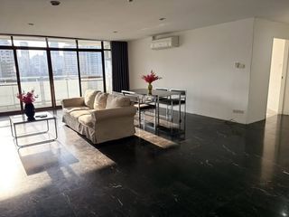 For rent 3 bedrooms condo in Watthana, Bangkok