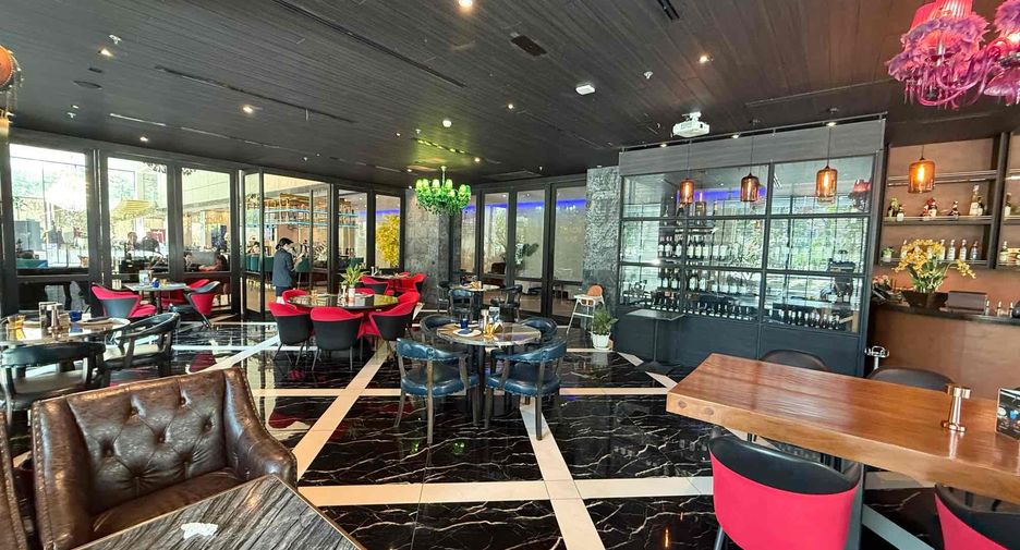 For rent retail Space in Bang Lamung, Chonburi