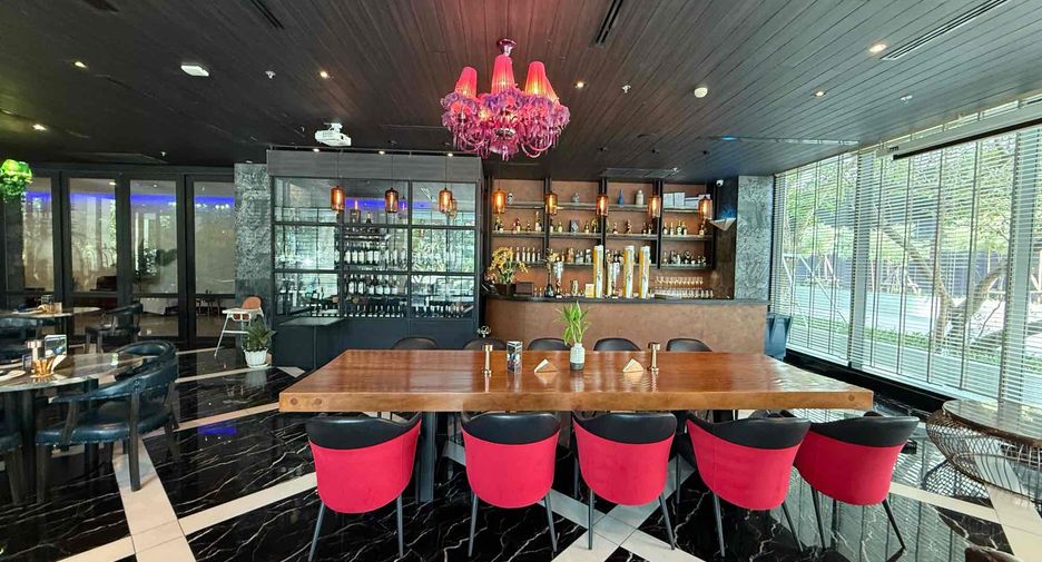 For rent retail Space in Bang Lamung, Chonburi