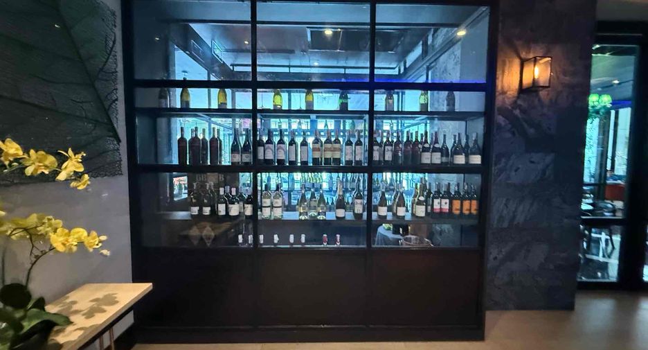 For rent retail Space in Bang Lamung, Chonburi