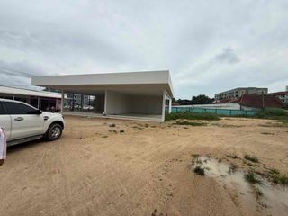 For rent retail Space in Bang Lamung, Chonburi