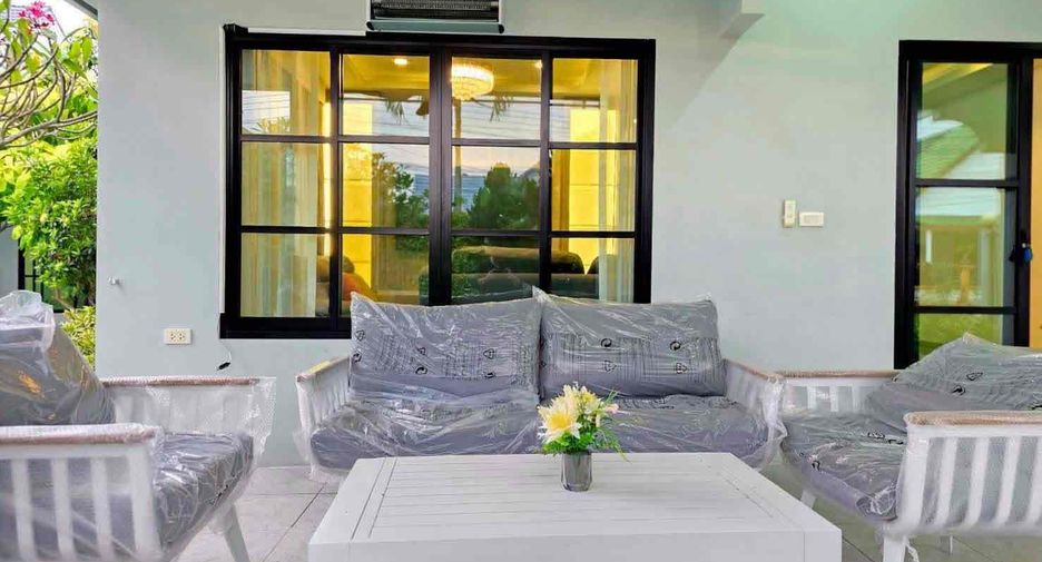 For rent 5 ベッドルーム villa in Bang Lamung, Chonburi