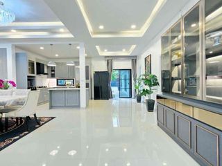 For rent 5 ベッドルーム villa in Bang Lamung, Chonburi
