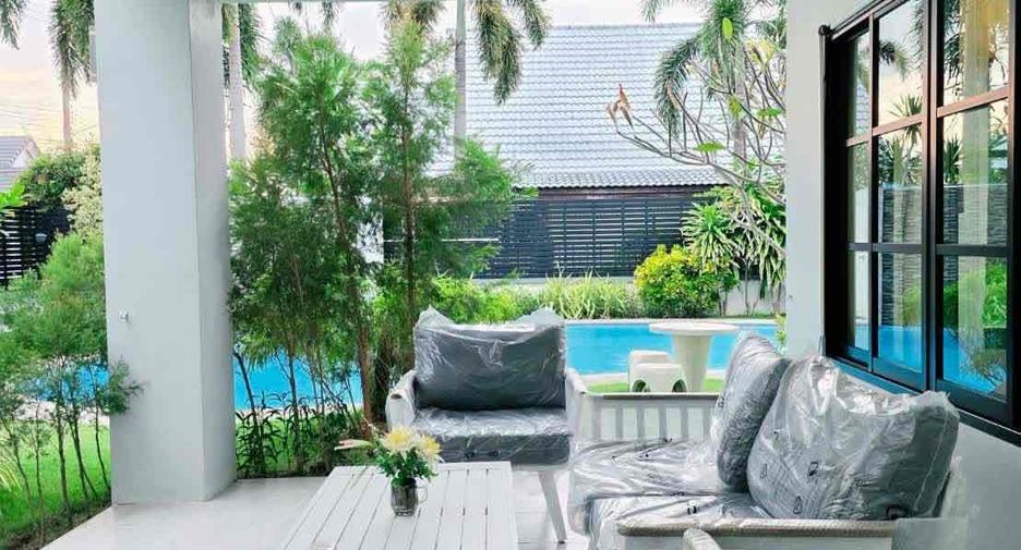 For rent 5 ベッドルーム villa in Bang Lamung, Chonburi