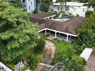 For sale land in Watthana, Bangkok