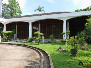 For sale land in Watthana, Bangkok